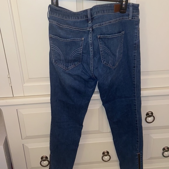 Jeans - Picture 2 of 7